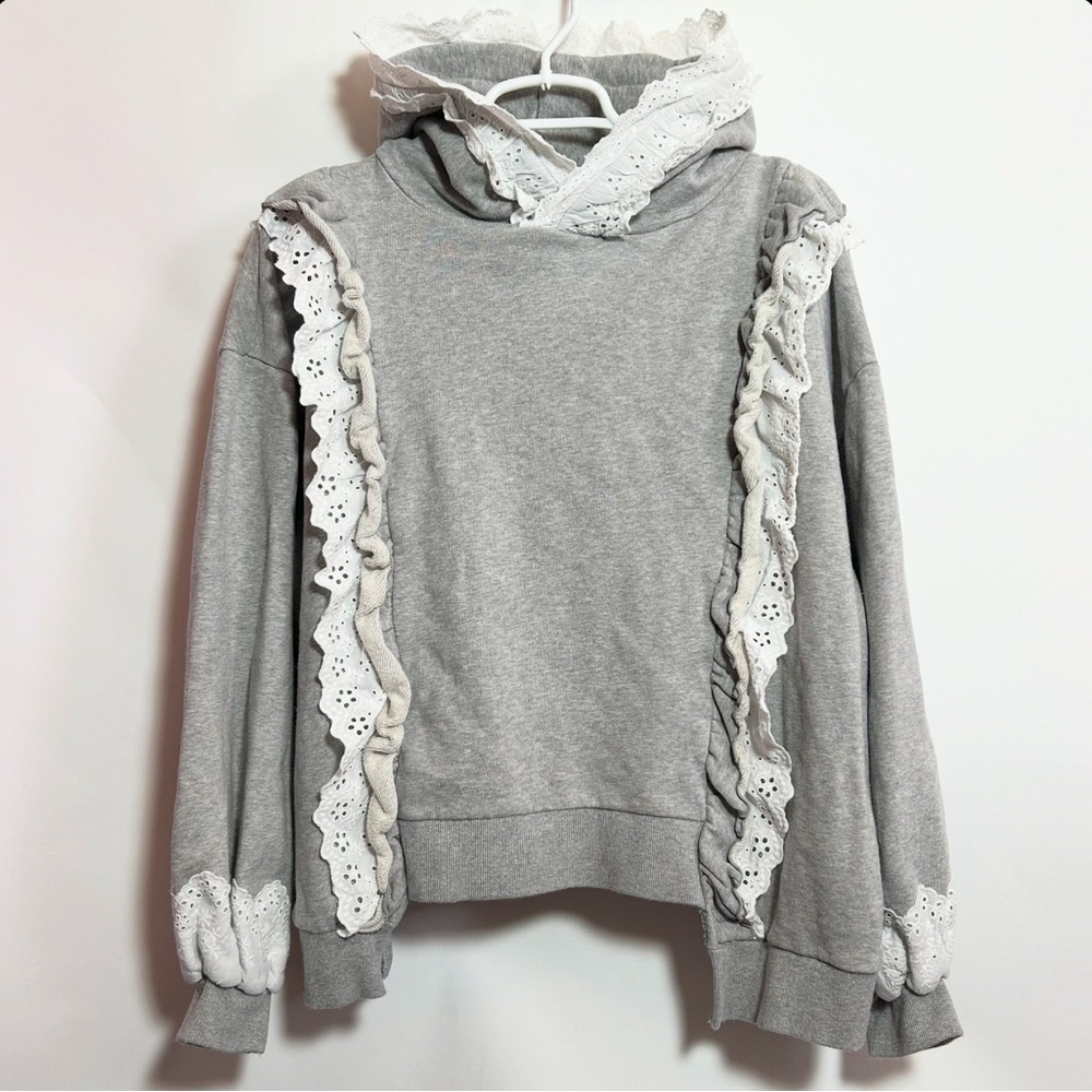 🩶🤍 Cutest gray hoodie with ruffled eyelet lace trim by candy stripper